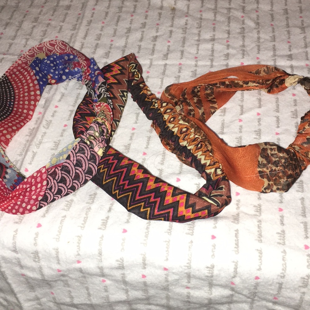 Bundle - Picture 2 of 5